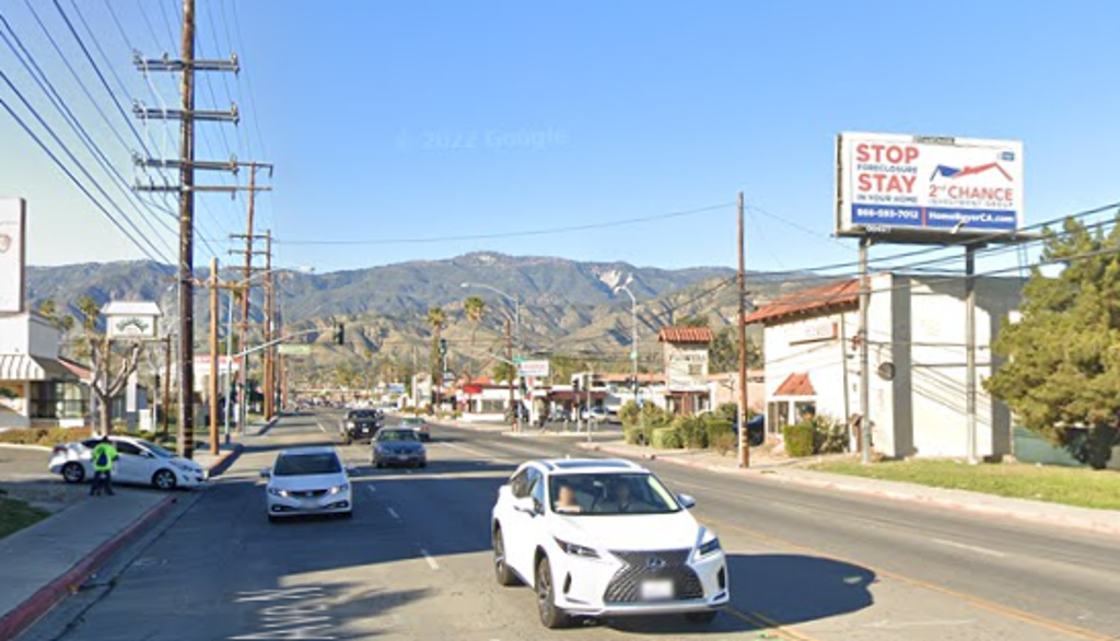 Photo of a billboard in Twin Peaks