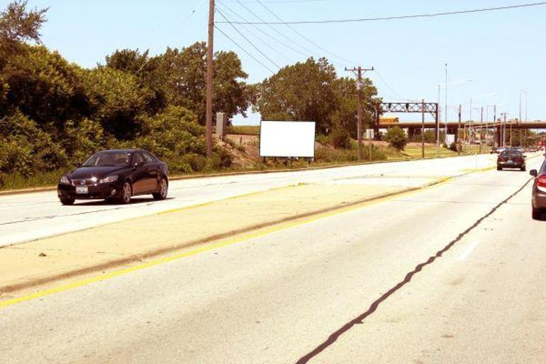 Photo of an outdoor ad in Arlington Heights