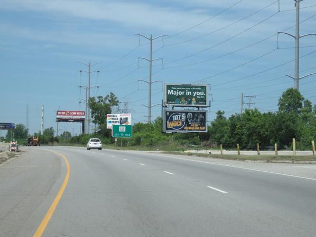 Photo of a billboard in Lake Forest