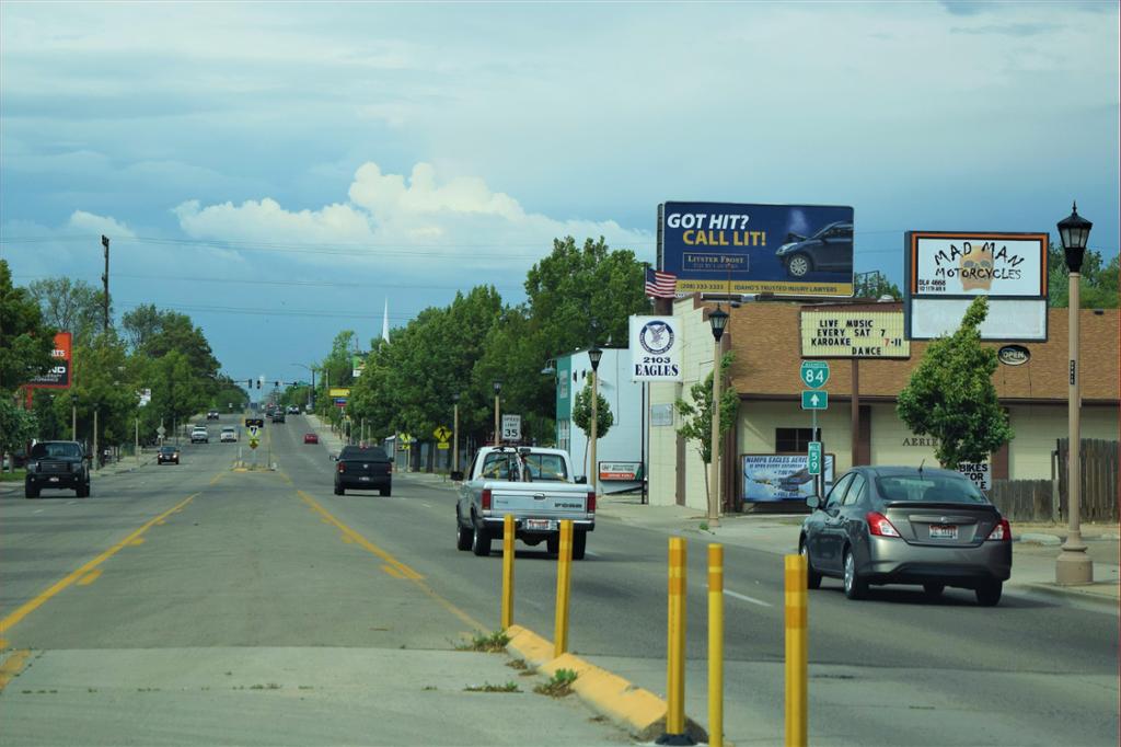 Photo of an outdoor ad in Nampa