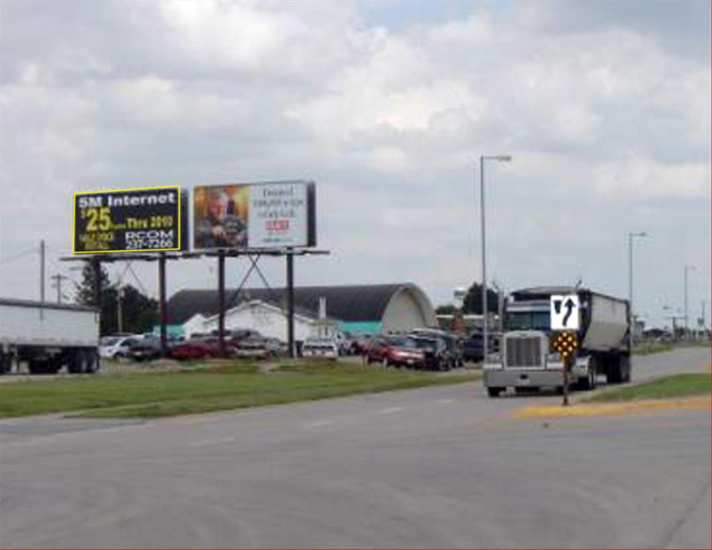 Photo of a billboard in Gibbon