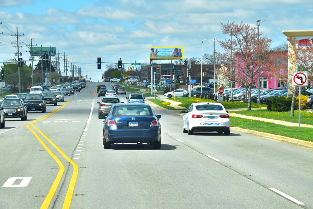 Photo of a billboard in Lombard
