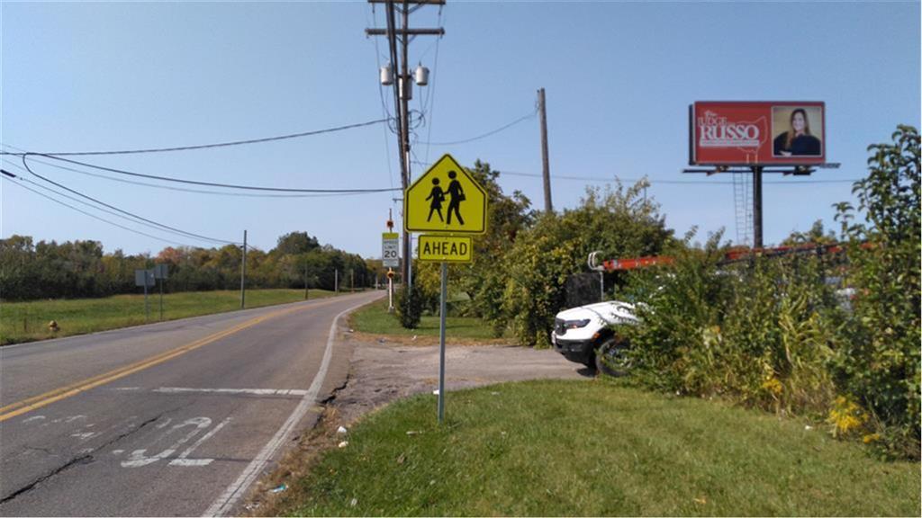 Photo of a billboard in Gahanna