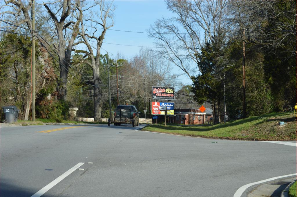 Photo of a billboard in Midway-Hardwick