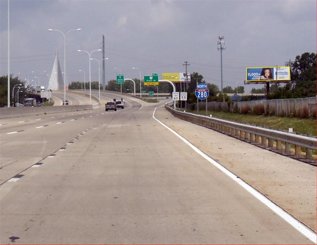 Photo of a billboard in Toledo