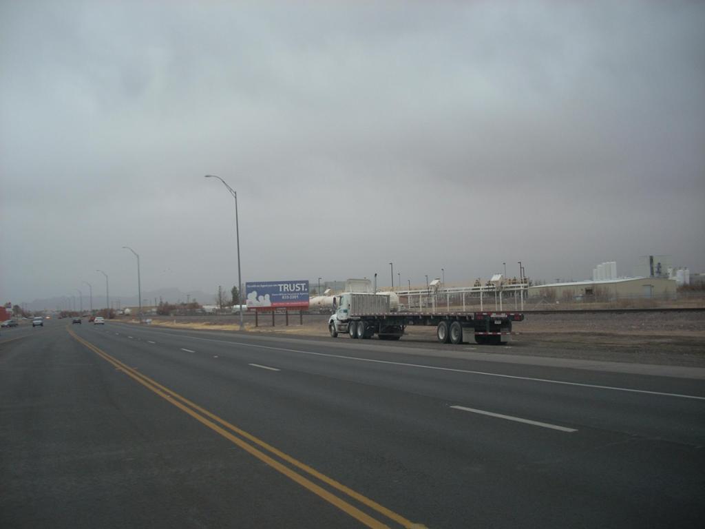 Photo of a billboard in Santa Teresa