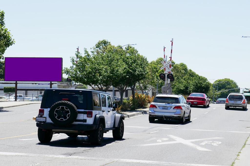Photo of a billboard in San Leandro