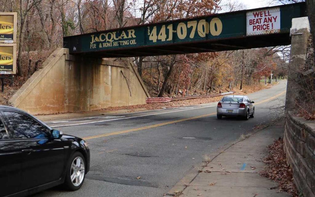 Photo of a billboard in Parlin