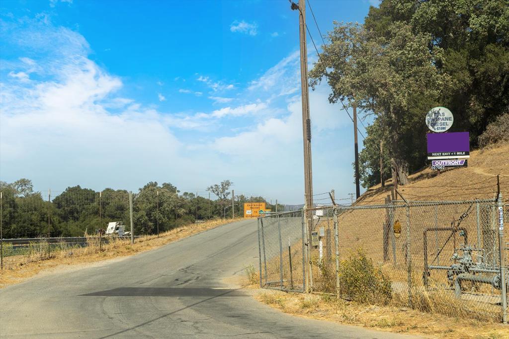 Photo of a billboard in Santa Margar