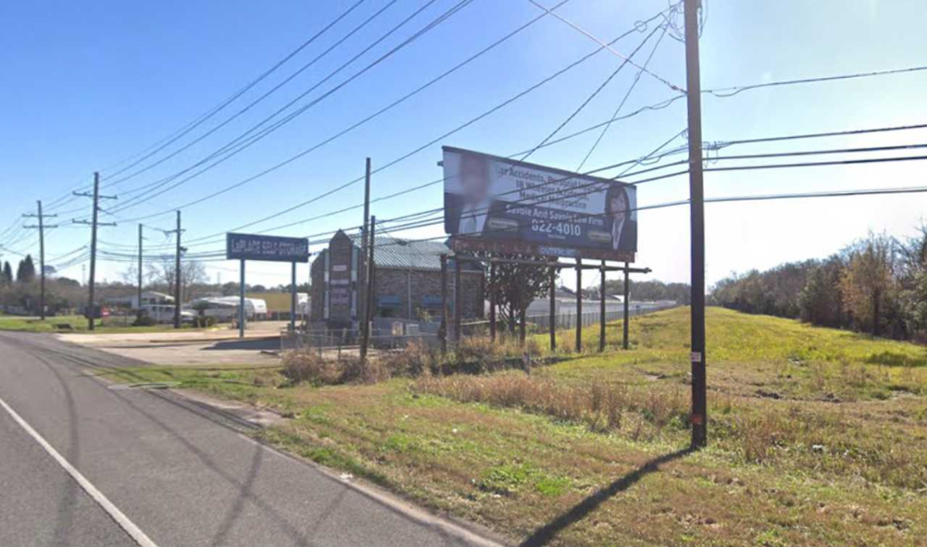 Photo of a billboard in Laplace