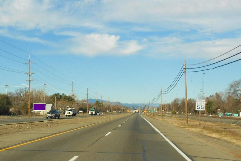 Photo of a billboard in Ono