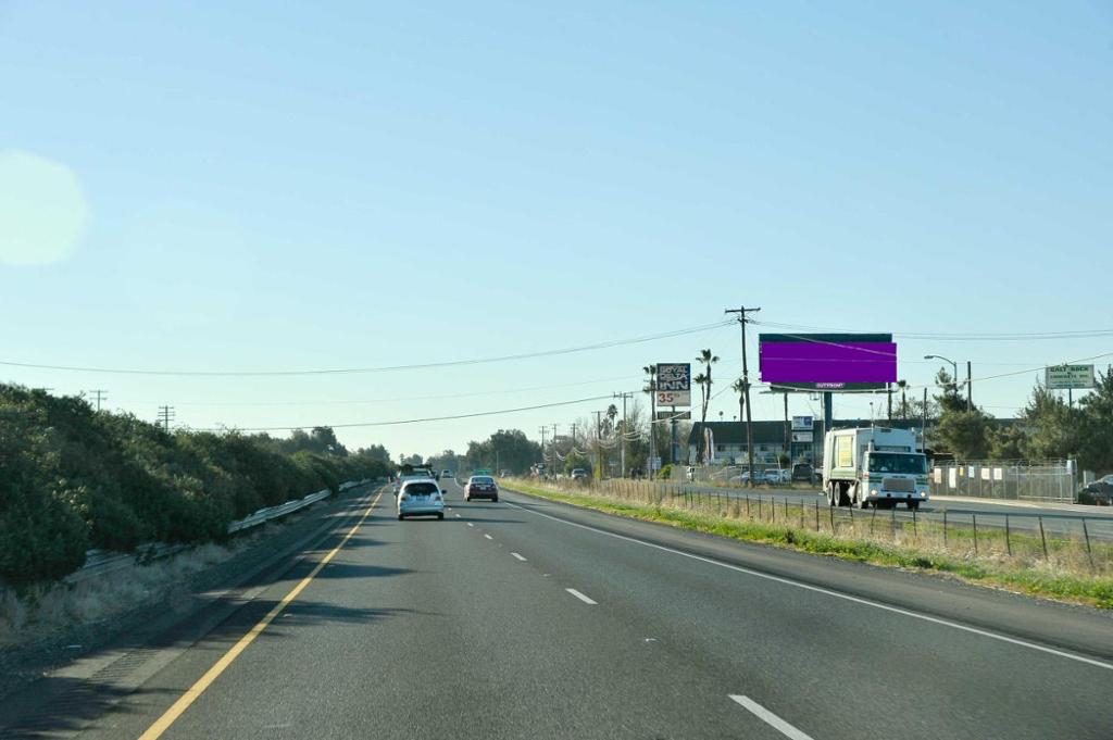 Photo of a billboard in Thornton