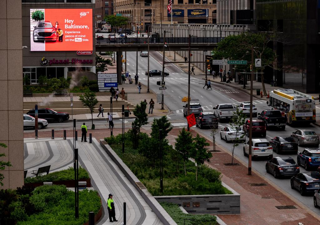 Photo of a billboard in Washgtns Brhp