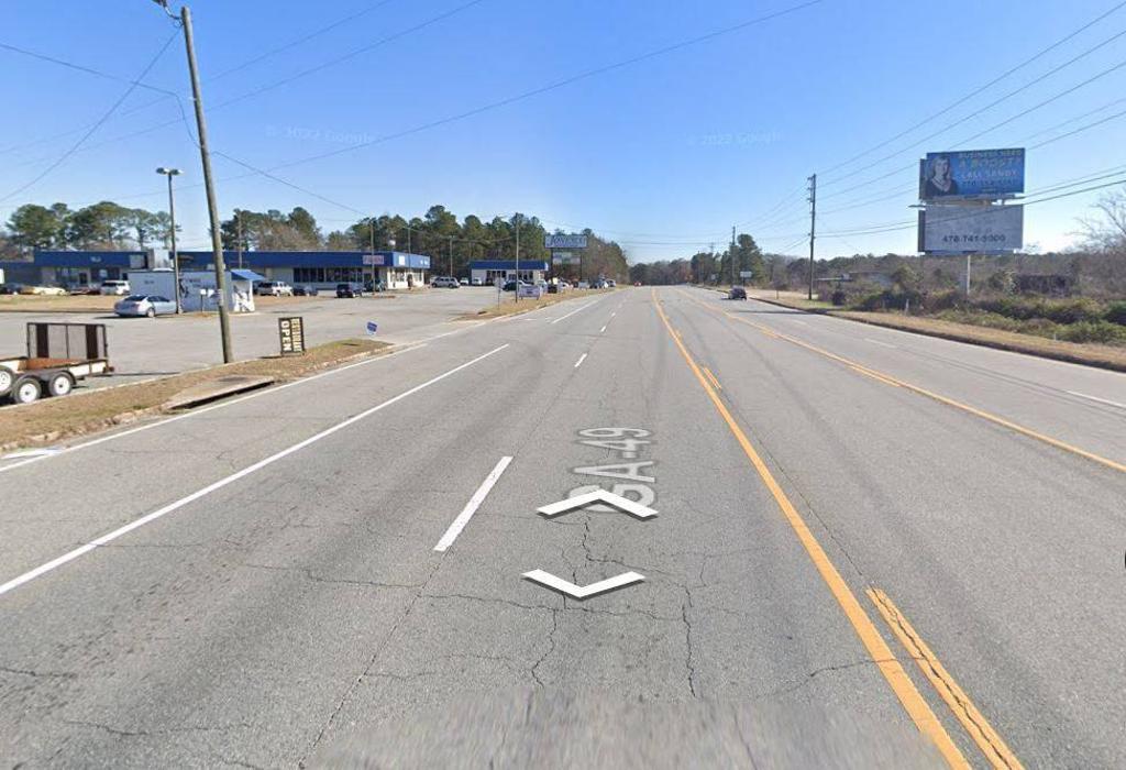 Photo of a billboard in Dry Branch