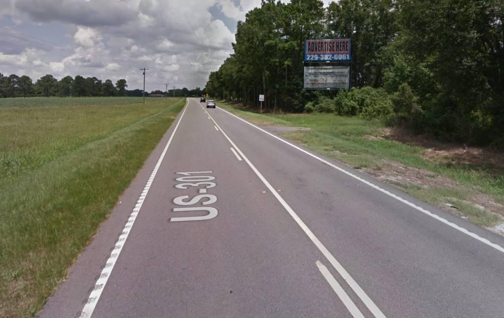 Photo of a billboard in Glennville