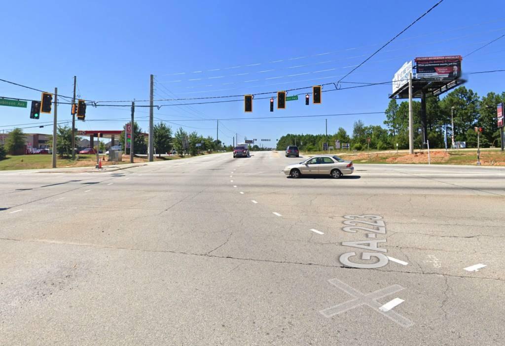 Photo of a billboard in Groveland