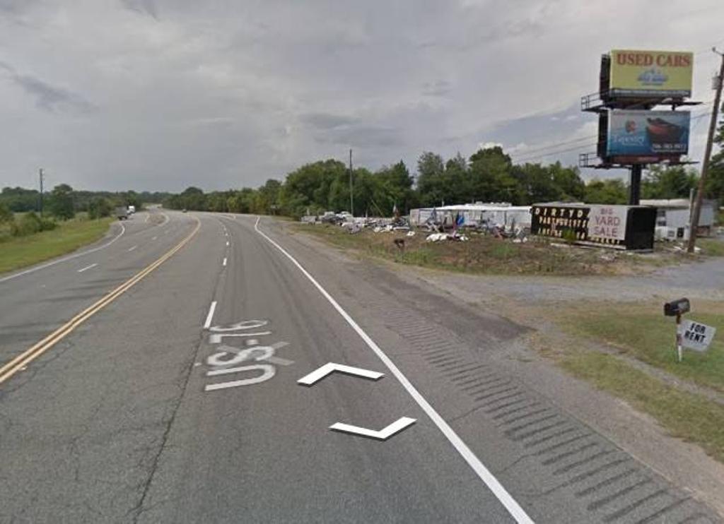 Photo of a billboard in Oakman