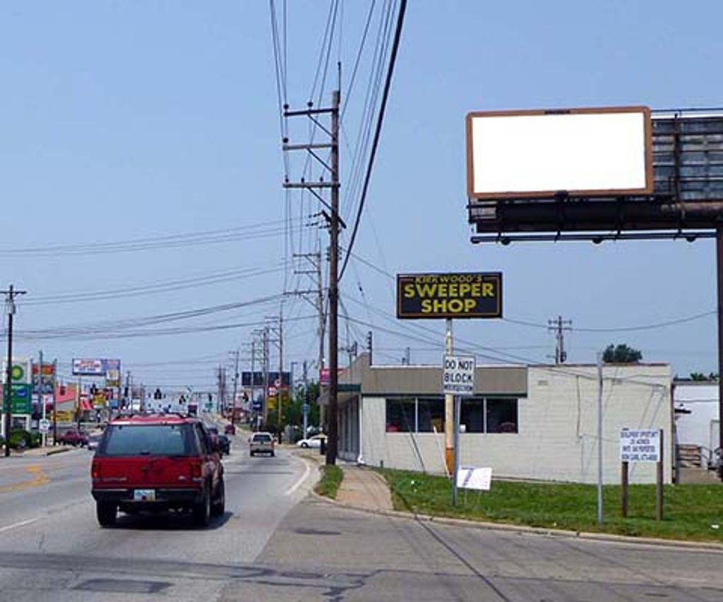 Photo of a billboard in Groesbeck