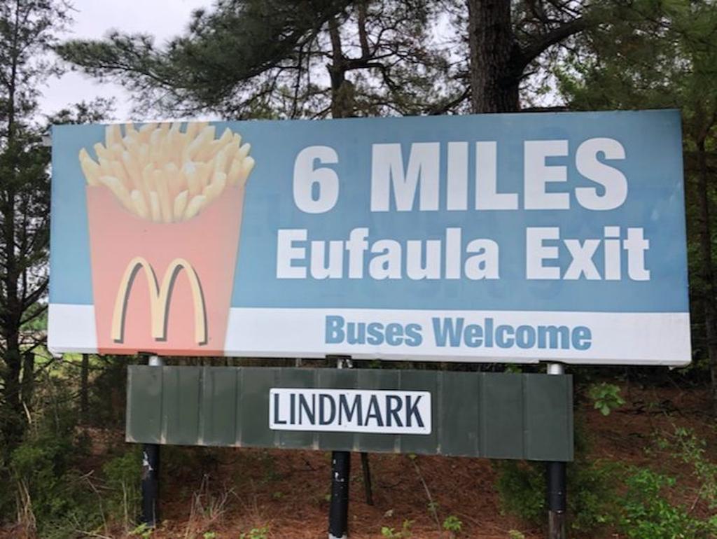 Photo of a billboard in Blocker