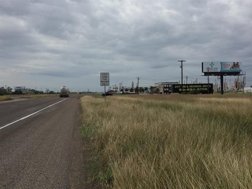 Photo of a billboard in Telferner